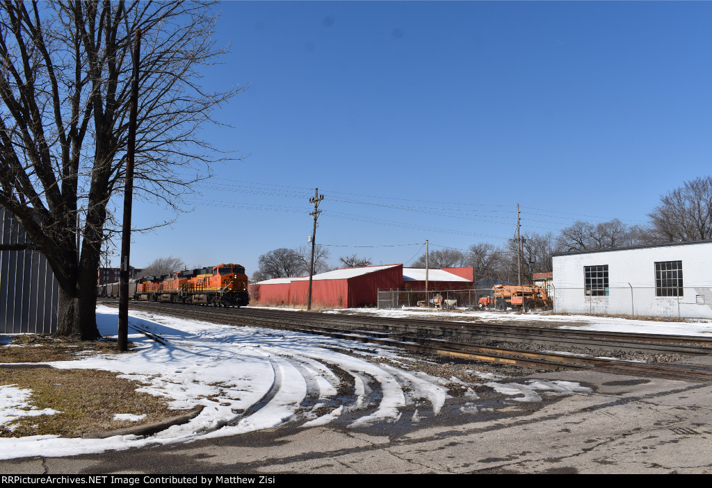 BNSF 7143 4080 7302